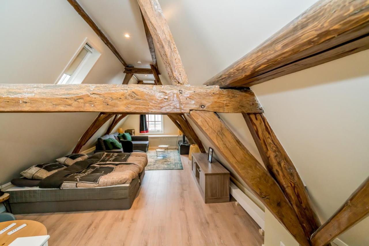 Pakhuis De Venkel - Zolder Studio Apartment Zierikzee Luaran gambar