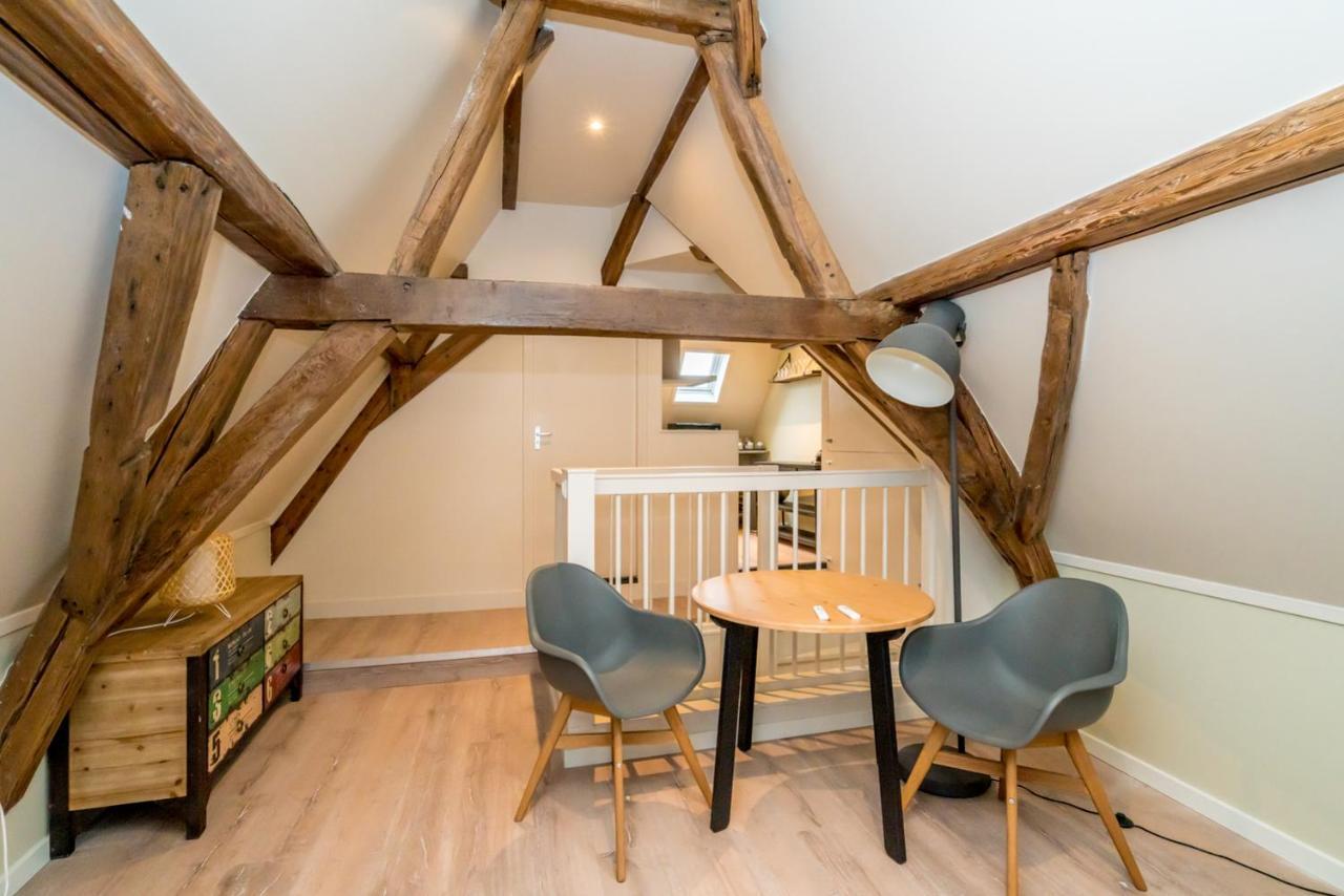Pakhuis De Venkel - Zolder Studio Apartment Zierikzee Luaran gambar